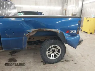 2003 Chevrolet Silverado 1500 with VIN 2GCEK19T931236982, listed as a IAAI auction lot 41178535 with 144,996 mi miles. Bid and sale history available at carsss.com. Image 6.
