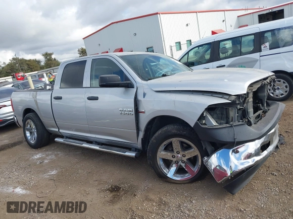 2013 Ram 1500 Tradesman z VIN 1C6RR6ST6DS661539, wystawiony jako IAAI lot #40647251 z przebiegiem 152 279 mil mil oraz . Historia ofert i sprzedaży dostępna na DreamBid. Obrazek 14.