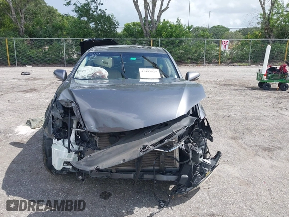 2012 Lexus ES 330 with VIN JTHBK1EG3C2505939, listed as a IAAI auction lot 42493529 with 143,038 mi miles and . Bid and sale history available at DreamBid. Image 12.