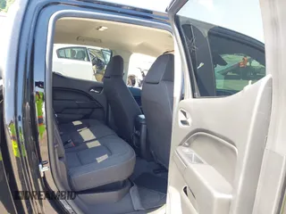 2021 Chevrolet Colorado 2WD LT z VIN 1GCGSCEN1M1221153, wystawiony jako IAAI lot #42056068 z przebiegiem 79 310 mil mil oraz . Historia ofert i sprzedaży dostępna na DreamBid. Obrazek 8.
