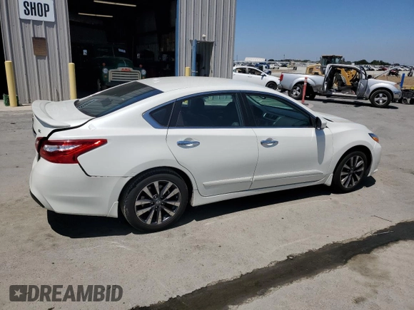 2017 Nissan Altima SL with VIN 1N4AL3AP2HC113313, listed as a Copart auction lot 62713795 with 90,663 mi miles and Salvage title. Bid and sale history available at DreamBid. Image 3.