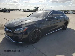 2017 Mercedes-Benz C 63 S AMG z VIN 55SWF8HB1HU183241, wystawiony jako Copart lot #65524854 z przebiegiem 80 709 mil mil oraz Szkoda całkowita • Salvage title. Historia ofert i sprzedaży dostępna na DreamBid. Obrazek 1.