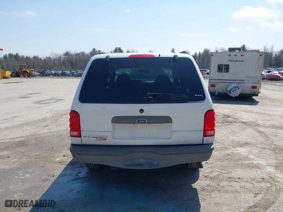 2002 Ford Explorer Sport Value with VIN 1FMYU60E62UD21697, listed as a IAAI auction lot 42045381 with 122,286 mi miles. Bid and sale history available at carsss.com. Image 15.