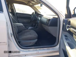 2007 Dodge Magnum with VIN 2D4FV47V97H736125, listed as a IAAI auction lot 41725563 with 117,836 mi miles and . Bid and sale history available at carsss.com. Image 5.