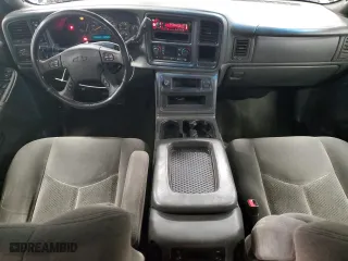 2005 Chevrolet Silverado 1500 Z71 with VIN 2GCEK13T051231701, listed as a Copart auction lot 52708625 with 0 mi miles and Salvage Title. Bid and sale history available at carsss.com. Image 8.
