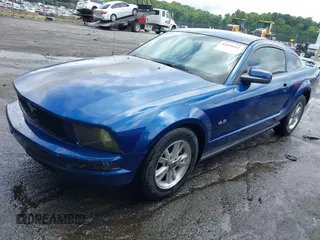 2006 Ford Mustang Standard with VIN 1ZVFT80N365125546, listed as a IAAI auction lot 42659162 with 221,544 mi miles and . Bid and sale history available at DreamBid. Image 2.