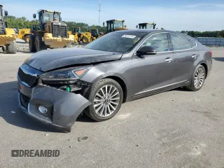 2017 Kia Cadenza Premium z VIN KNALC4J19H5080624, wystawiony jako Copart lot #59275114 z przebiegiem 60 687 mil mil oraz Szkody całkowita. Historia ofert i sprzedaży dostępna na DreamBid. Obrazek 1.