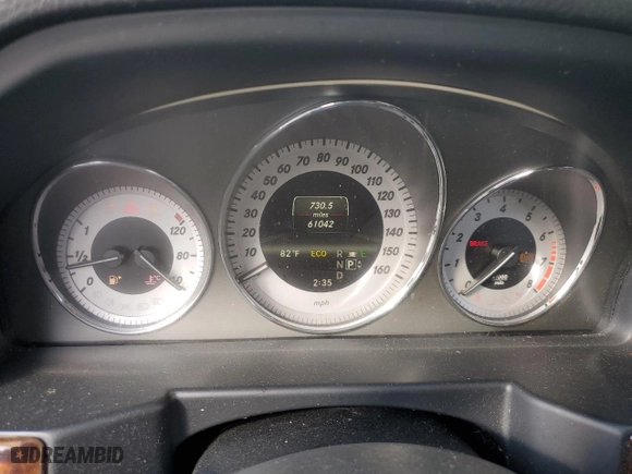 2013 Mercedes-Benz GLK-Class GLK 350 with VIN WDCGG5HBXDF998488, listed as a Copart auction lot 43786235 with 61,042 mi miles and Salvage Title. Bid and sale history available at carsss.com. Image 9.