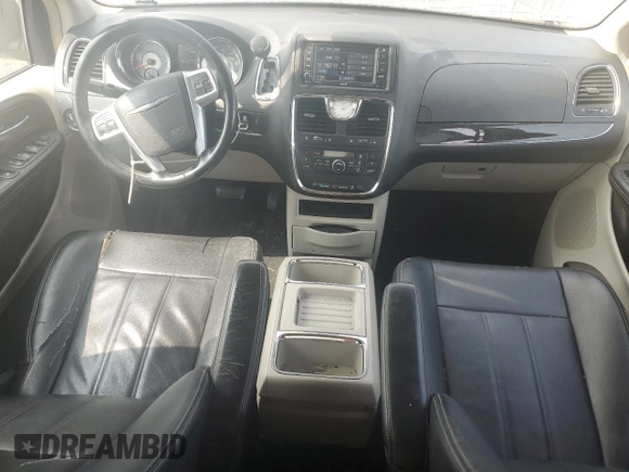 2013 Chrysler Town & Country Touring with VIN 2C4RC1BG4DR821029, listed as a Copart auction lot 70609704 with 139,610 mi miles and Salvage Title. Bid and sale history available at carsss.com. Image 8.