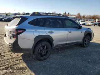 2025 Subaru Outback Wilderness with VIN 4S4BTGSD8S3122868, listed as a Copart auction lot 83509214 with 12,873 mi miles and Salvage Title. Bid and sale history available at carsss.com. Image 3.