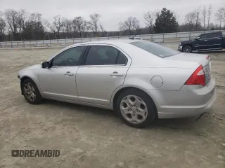 2011 Ford Fusion SE with VIN 3FAHP0HA8BR199223, listed as a Copart auction lot 43188865 with 200,024 mi miles and Salvage Title. Bid and sale history available at carsss.com. Image 2.