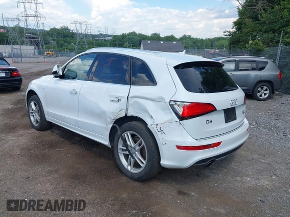 2015 Audi Q5 Premium Plus with VIN WA1DGAFP9FA073467, listed as a IAAI auction lot 42556821 with 157,253 mi miles and . Bid and sale history available at DreamBid. Image 6.