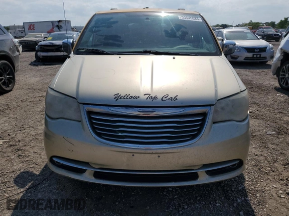 2012 Chrysler Town & Country Touring-L with VIN 2C4RC1CG4CR146070, listed as a Copart auction lot 53545685 with 251,620 mi miles and Salvage Title. Bid and sale history available at carsss.com. Image 5.