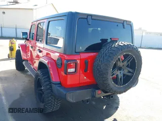 2020 Jeep Wrangler Unlimited Sahara with VIN 1C4HJXEN2LW195663, listed as a IAAI auction lot 41355828 with 81,742 mi miles. Bid and sale history available at carsss.com. Image 3.
