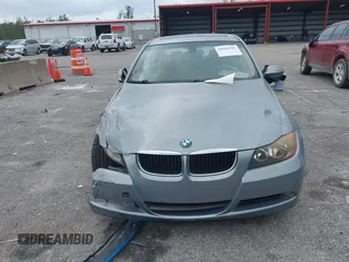2006 BMW 3 Series 325i with VIN WBAVB135X6KX47659, listed as a IAAI auction lot 41915191 with 140,049 mi miles. Bid and sale history available at carsss.com. Image 12.