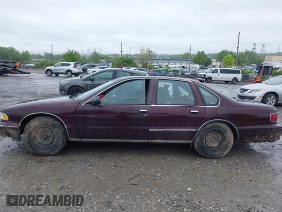 1995 Chevrolet Caprice with VIN 1G1BL52P7SR176512, listed as a IAAI auction lot 42231251 with Not provided miles and . Bid and sale history available at DreamBid. Image 13.