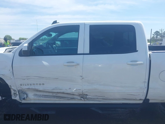 2017 Chevrolet Silverado 1500 LT with VIN 3GCPCREC4HG450688, listed as a IAAI auction lot 41937564 with 82,267 mi miles. Bid and sale history available at carsss.com. Image 14.