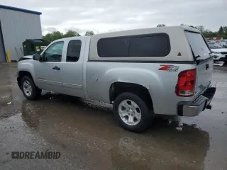 2011 GMC Sierra 1500 SLE z VIN 1GTR2VE38BZ165813, wystawiony jako Copart lot #57884825 z przebiegiem 112 027 mil mil oraz Szkoda całkowita • Salvage title. Historia ofert i sprzedaży dostępna na DreamBid. Obrazek 2.