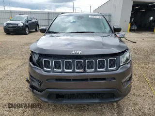 2019 Jeep Compass Latitude с VIN 3C4NJCBB8KT749475, выставлен на аукционе Copart как лот 57712415 с пробегом 43 119 миль миль и Списание • Salvage title. История ставок и продаж доступна на DreamBid. Изображение 5.