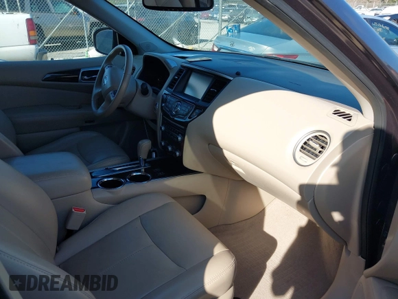 2015 Nissan Pathfinder SV z VIN 5N1AR2MN2FC720690, wystawiony jako IAAI lot #41529514 z przebiegiem 114 143 mil mil oraz . Historia ofert i sprzedaży dostępna na DreamBid. Obrazek 5.