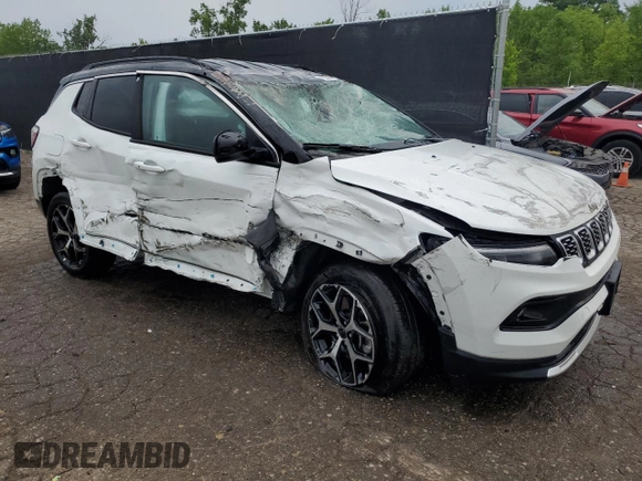 2025 Jeep Compass Limited z VIN 3C4NJDCN1ST509196, wystawiony jako Copart lot #64227745 z przebiegiem 16 243 mil mil oraz Nie do naprawy • Non repairable. Historia ofert i sprzedaży dostępna na DreamBid. Obrazek 4.