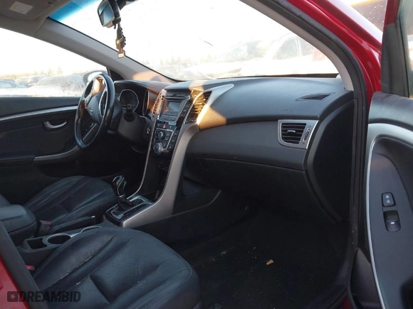 2015 Hyundai Elantra GT with VIN KMHD35LH0FU241657, listed as a IAAI auction lot 41333495 with 91,093 mi miles. Bid and sale history available at carsss.com. Image 5.