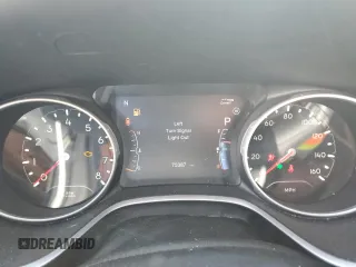 2018 Jeep Compass Latitude z VIN 3C4NJDBB3JT142940, wystawiony jako Copart lot #56306475 z przebiegiem 75 387 mil mil oraz Szkoda całkowita • Salvage title. Historia ofert i sprzedaży dostępna na DreamBid. Obrazek 9.