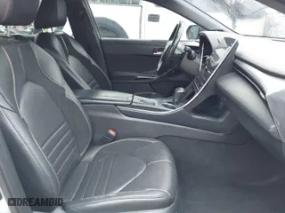 2019 Toyota Avalon XLE with VIN 4T1BZ1FB9KU005475, listed as a IAAI auction lot 41293798 with 111,630 mi miles. Bid and sale history available at carsss.com. Image 5.
