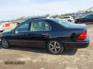 2003 Lexus LS 430 z VIN JTHBN30F430118670, wystawiony jako IAAI lot #42124056 z przebiegiem 226 117 mil mil oraz . Historia ofert i sprzedaży dostępna na DreamBid. Obrazek 14.