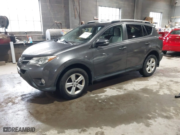 2013 Toyota RAV4 XLE with VIN JTMRFREV6D5027243, listed as a IAAI auction lot 41958254 with 183,436 mi miles. Bid and sale history available at carsss.com. Image 17.