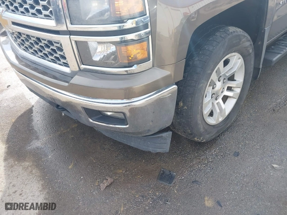 2014 Chevrolet Silverado 1500 LT with VIN 3GCUKREC0EG187214, listed as a IAAI auction lot 41490238 with 145,852 mi miles. Bid and sale history available at carsss.com. Image 17.