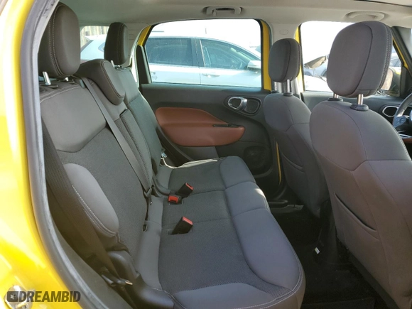 2014 FIAT 500L Trekking with VIN ZFBCFADH2EZ010973, listed as a Copart auction lot 85770304 with 66,861 mi miles and Salvage Title. Bid and sale history available at carsss.com. Image 10.