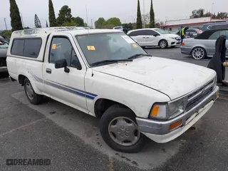 1994 Toyota 2WD Pickups DX with VIN JT4RN81P6R5194438, listed as a IAAI auction lot 41795510 with 1 mi miles. Bid and sale history available at carsss.com. Image 1.