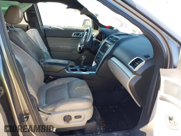 2012 Ford Explorer XLT with VIN 1FMHK7D9XCGA44111, listed as a IAAI auction lot 41844218 with 185,361 mi miles and . Bid and sale history available at DreamBid. Image 5.