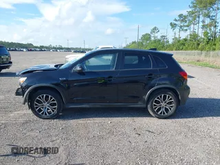 2018 Mitsubishi Outlander SE with VIN JA4AP3AW4JU012399, listed as a IAAI auction lot 42591534 with 152,809 mi miles and . Bid and sale history available at DreamBid. Image 13.