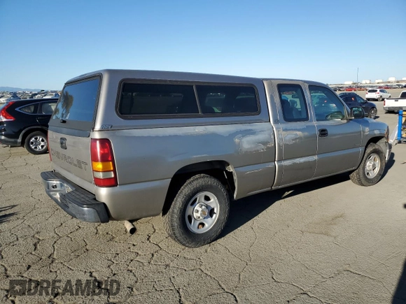 2002 Chevrolet Silverado 1500 LS with VIN 2GCEC19WX21412752, listed as a Copart auction lot 48411305 with 171,567 mi miles and Clean Title. Bid and sale history available at DreamBid. Image 3.