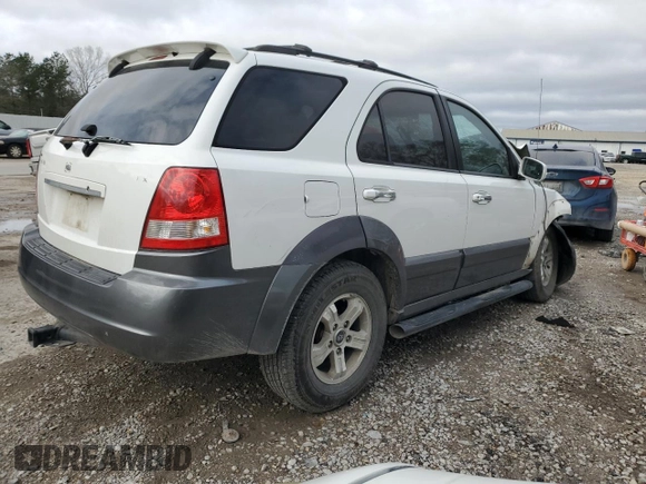 2005 Kia Sorento LX with VIN KNDJD733955439277, listed as a Copart auction lot 44465875 with 0 mi miles and Salvage Title. Bid and sale history available at carsss.com. Image 3.