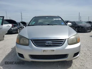 2009 Kia Spectra EX with VIN KNAFE221895621447, listed as a Copart auction lot 58084584 with 187,910 mi miles and Clean Title. Bid and sale history available at carsss.com. Image 5.