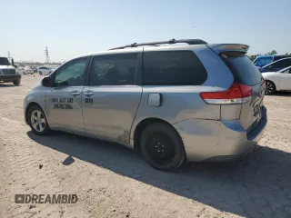 2011 Toyota Sienna LE AAS with VIN 5TDKK3DC7BS137882, listed as a Copart auction lot 52571465 with 244,126 mi miles and Clean Title. Bid and sale history available at carsss.com. Image 2.