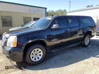2014 GMC Yukon XL SLT with VIN 1GKS2KE71ER120403, listed as a Copart auction lot 47988025 with 234,271 mi miles and Clean Title. Bid and sale history available at carsss.com. Image 1.