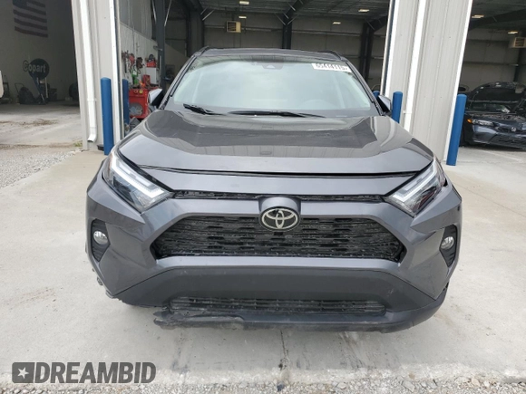 2024 Toyota RAV4 XLE Premium z VIN 2T3A1RFV2RC416702, wystawiony jako Copart lot #65414115 z przebiegiem 14 147 mil mil oraz Szkoda całkowita • Salvage title. Historia ofert i sprzedaży dostępna na DreamBid. Obrazek 5.
