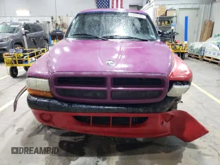 1997 Dodge Dakota z VIN 1B7FL26X3VS252323, wystawiony jako Copart lot #51695565 z przebiegiem 170 172 mil mil oraz Szkoda całkowita • Salvage title. Historia ofert i sprzedaży dostępna na DreamBid. Obrazek 5.