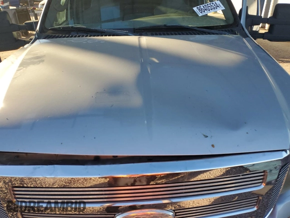 2005 Ford Excursion Special Serv with VIN 1FMNU40L65EB83177, listed as a Copart auction lot 86405534 with 147,144 mi miles and Salvage title. Bid and sale history available at DreamBid. Image 14.
