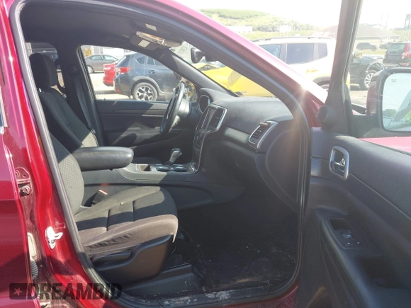2018 Jeep Grand Cherokee Altitude with VIN 1C4RJFAGXJC280612, listed as a IAAI auction lot 42388185 with 103,305 mi miles and . Bid and sale history available at DreamBid. Image 5.