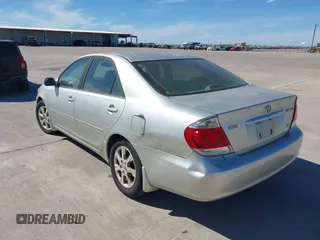 2005 Toyota Camry LE with VIN JTDBF32KX50162491, listed as a IAAI auction lot 41828892 with 98,541 mi miles and . Bid and sale history available at DreamBid. Image 3.