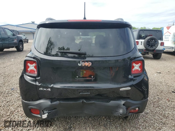 2021 Jeep Renegade Islander with VIN ZACNJDBB0MPM32819, listed as a Copart auction lot 57473315 with 5,370 mi miles and Salvage title. Bid and sale history available at DreamBid. Image 6.