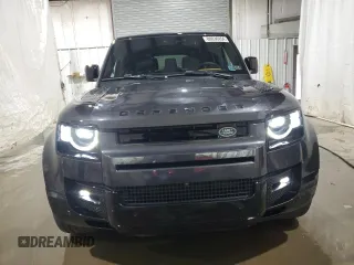 2024 Land Rover Defender X-Dynamic SE z VIN SALE2FEU4R2276545, wystawiony jako Copart lot #48308055 z przebiegiem 6 119 mil mil oraz Szkoda całkowita • Salvage title. Historia ofert i sprzedaży dostępna na DreamBid. Obrazek 5.