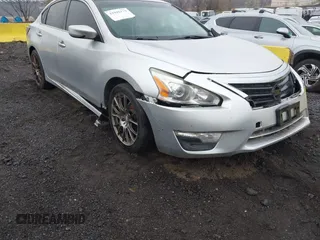 2015 Nissan Altima S with VIN 1N4AL3AP4FC294024, listed as a IAAI auction lot 41945179 with 91,841 mi miles and . Bid and sale history available at DreamBid. Image 6.
