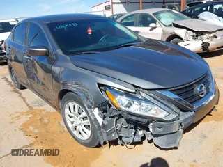 2016 Nissan Altima SR with VIN 1N4AL3APXGC197847, listed as a IAAI auction lot 41711136 with 130,826 mi miles and . Bid and sale history available at DreamBid. Image 1.