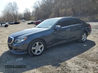 2014 Mercedes-Benz E-Class E 350 Luxury with VIN WDDHF8JB1EA786284, listed as a Copart auction lot 52925945 with 89,515 mi miles and Salvage Title. Bid and sale history available at carsss.com. Image 1.